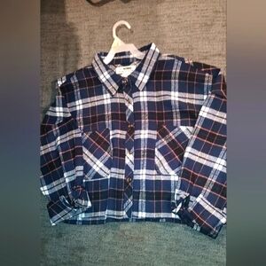 Long sleeve crop top